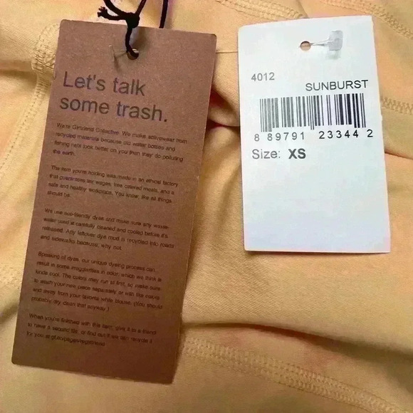 Girlfriend Collective High Waist Capri Leggings in Sunburst Size XS - Picture 10 of 10